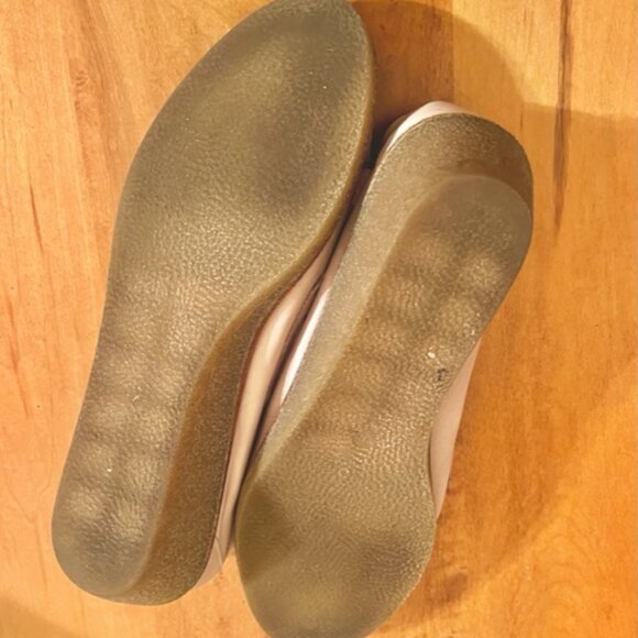 Pink MODA Leather Loafer Pump - Picture 7 of 8